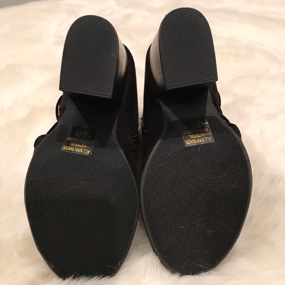 Open toe booties - Picture 4 of 4